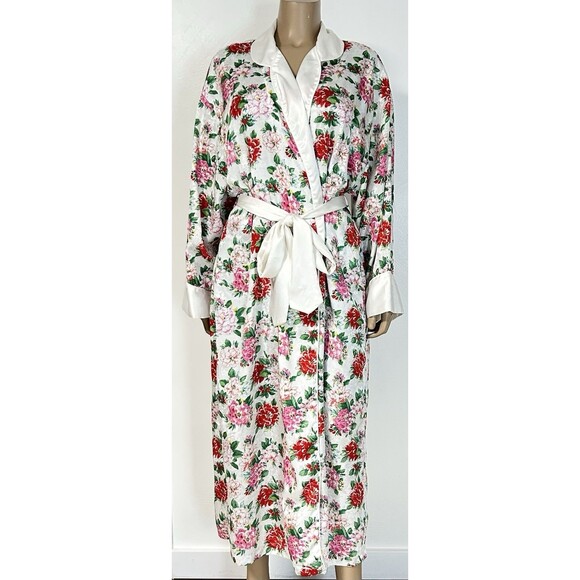 Victoria's Secret Other - Victoria’s Secret Size M/L Gold Label White Floral Long Sleeves Robe Vintage